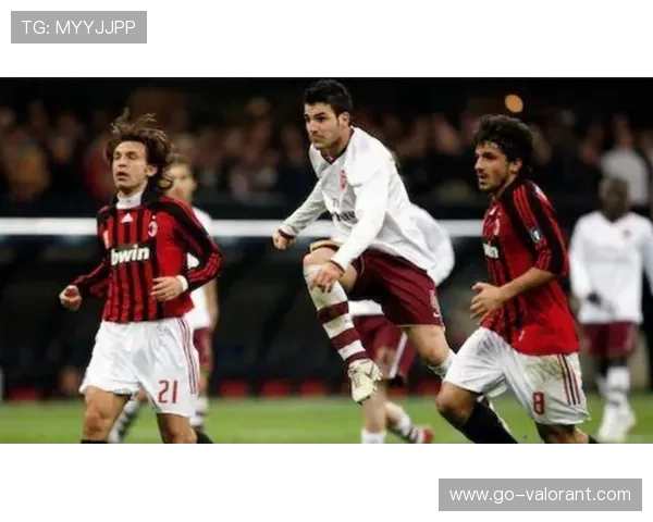 欧冠经典瞬间回顾:伊布倒钩、杰拉德头球、拉科5-4米兰