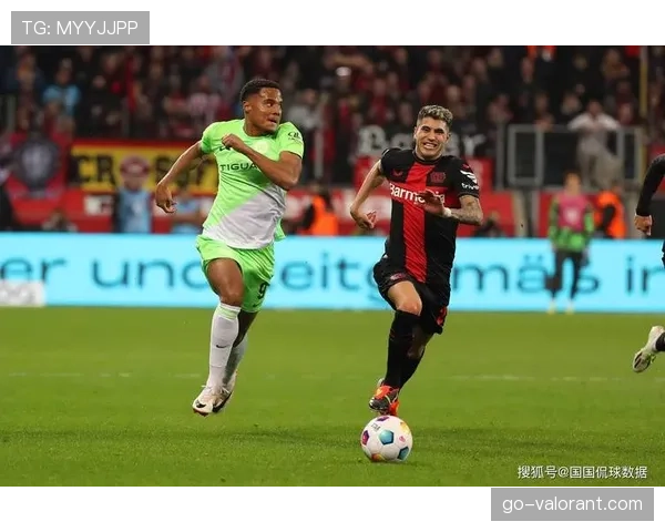 沃尔夫斯堡2-3不敌奥格斯堡,坠入赛季最危险深渊 沃尔夫斯堡2-3不敌奥格斯堡,坠入赛季最危险深渊